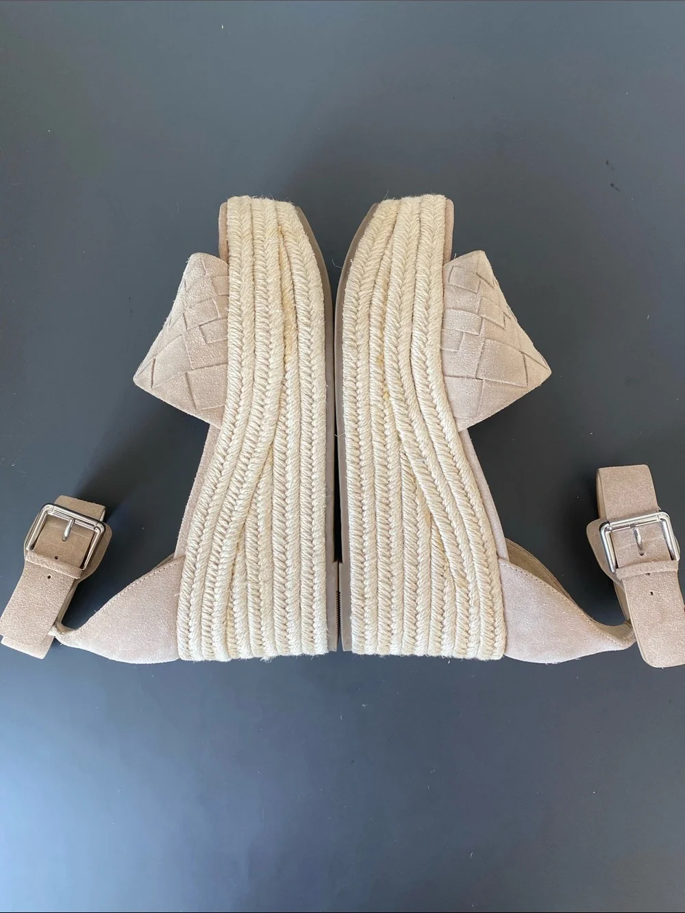 Marc Fisher Taupe Woven Suede Espadrille Wedge Sandals Ankle Strap Sz 7.5 Beach